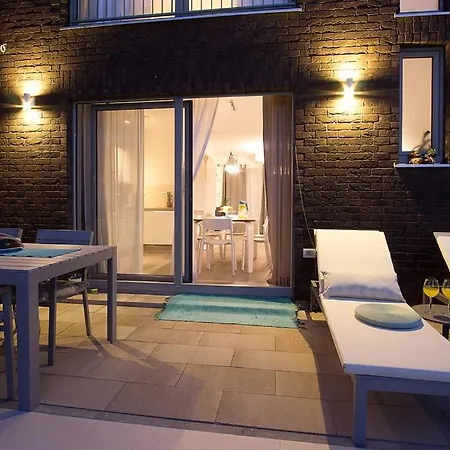 Wonderful Marena With Pool Near The Beach ヴィラ